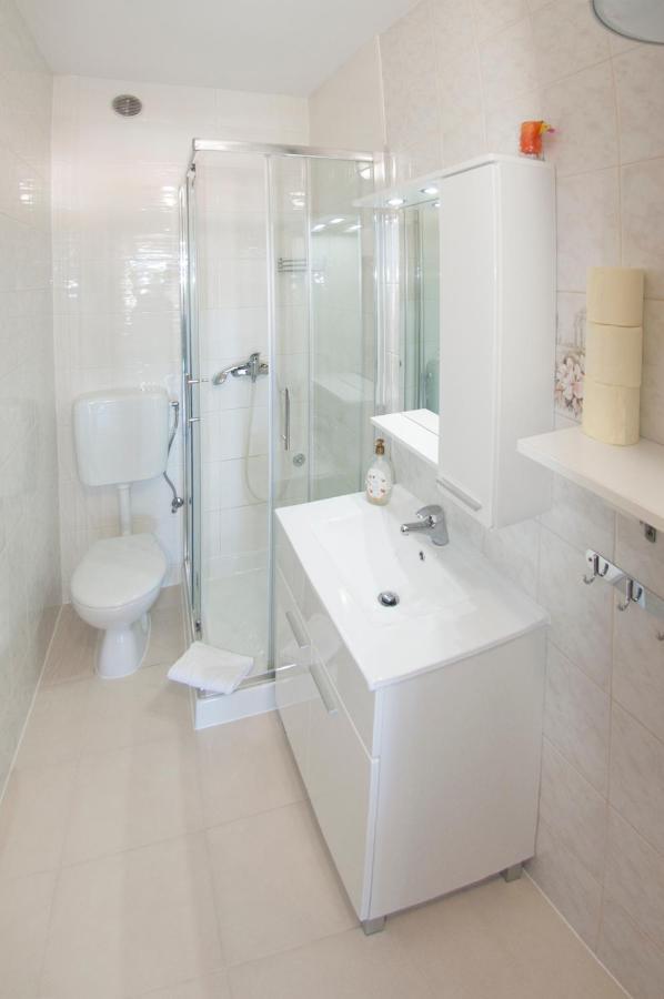 Apartments Somi โปเรช ภายนอก รูปภาพ