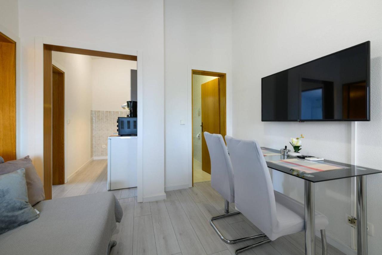 Apartments Somi โปเรช ภายนอก รูปภาพ